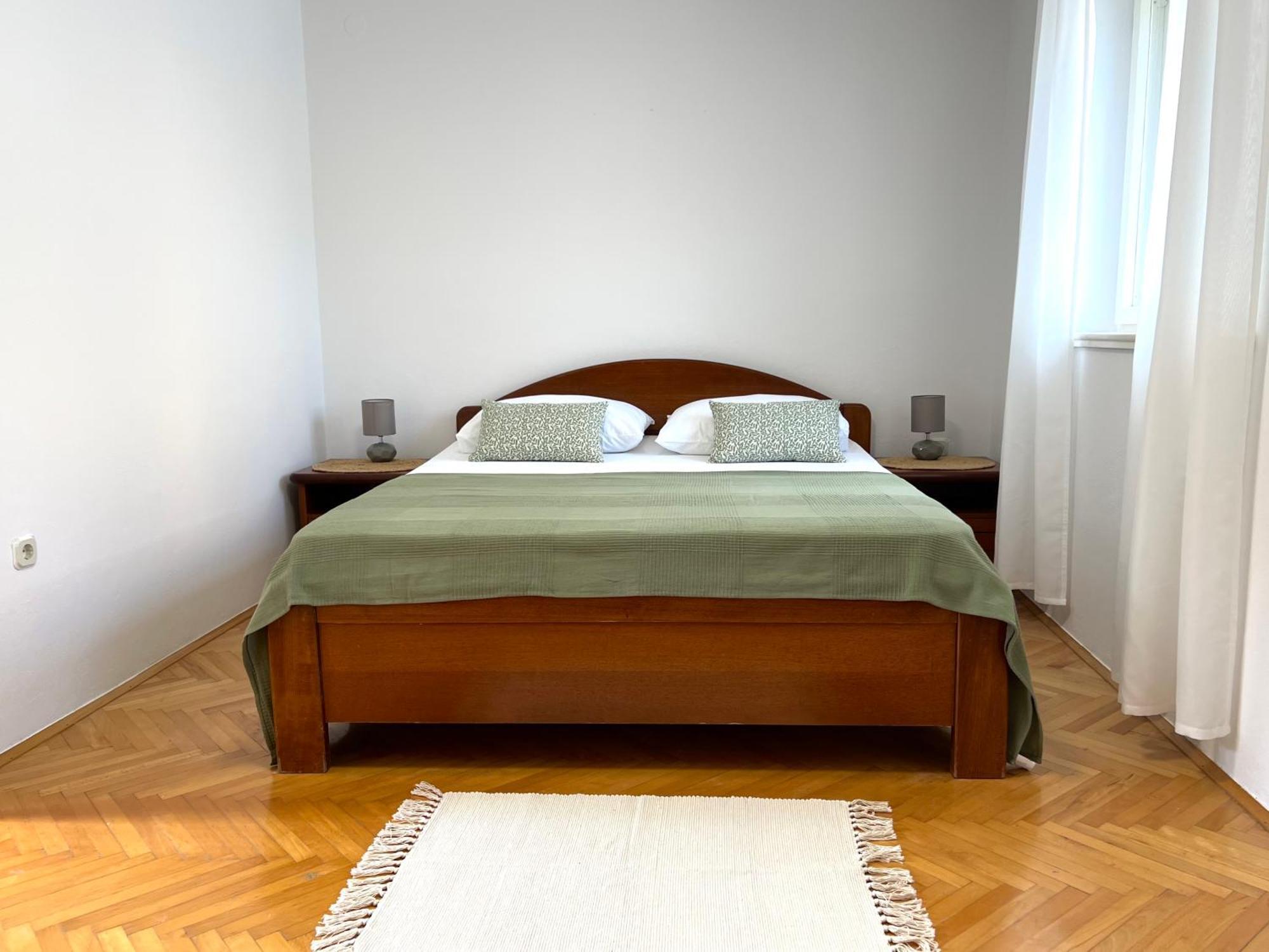 Apartman Lucijan Каштела Экстерьер фото