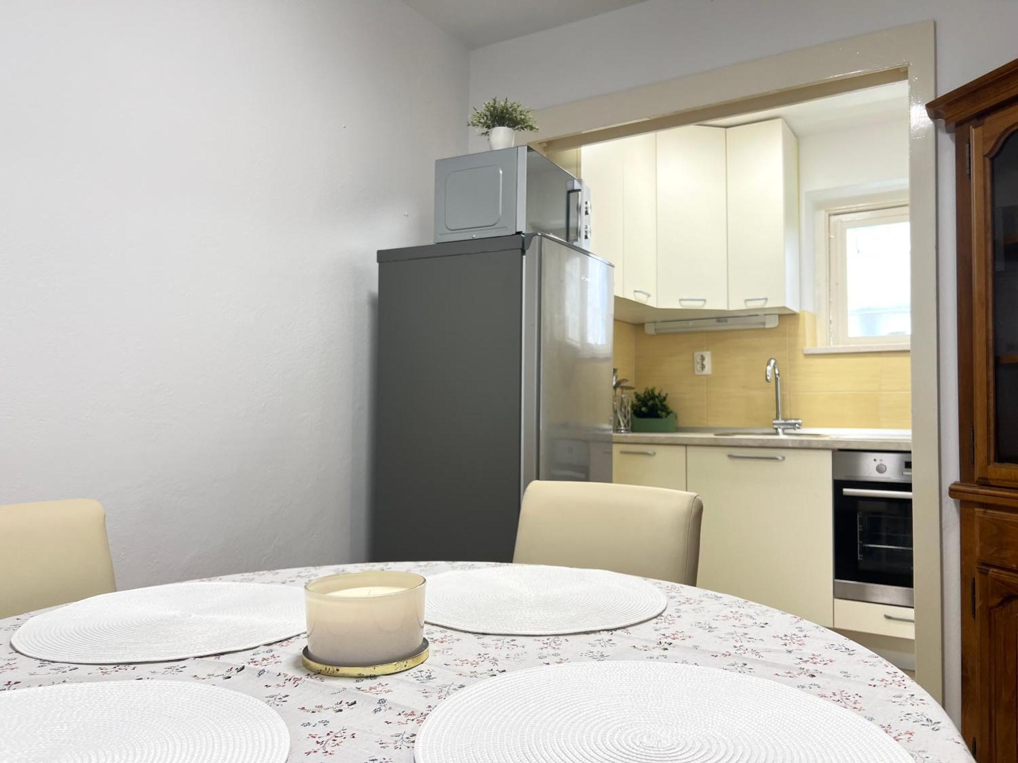 Apartman Lucijan Каштела Экстерьер фото